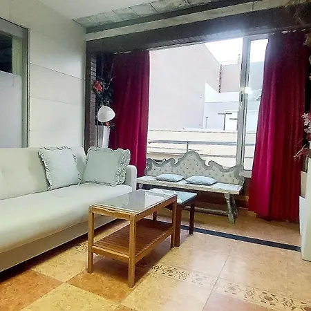דירה Modern In Alacant, 60m², Wheelchair Accessible אליקאנטה
