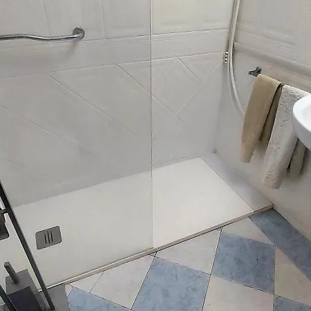 דירה Modern In Alacant, 60m², Wheelchair Accessible אליקאנטה