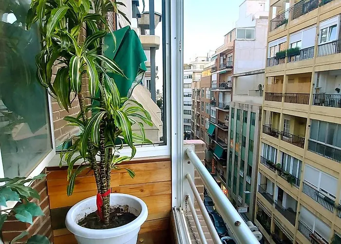 Modern In Alacant, 60m², Wheelchair Accessible דירה