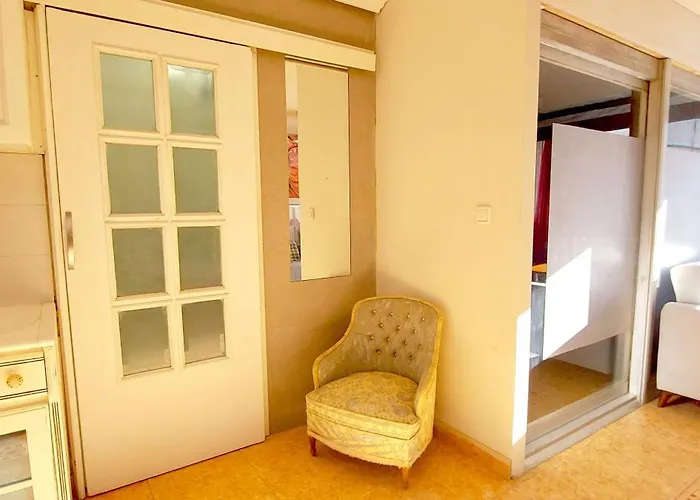 Modern In Alacant, 60m², Wheelchair Accessible דירה *